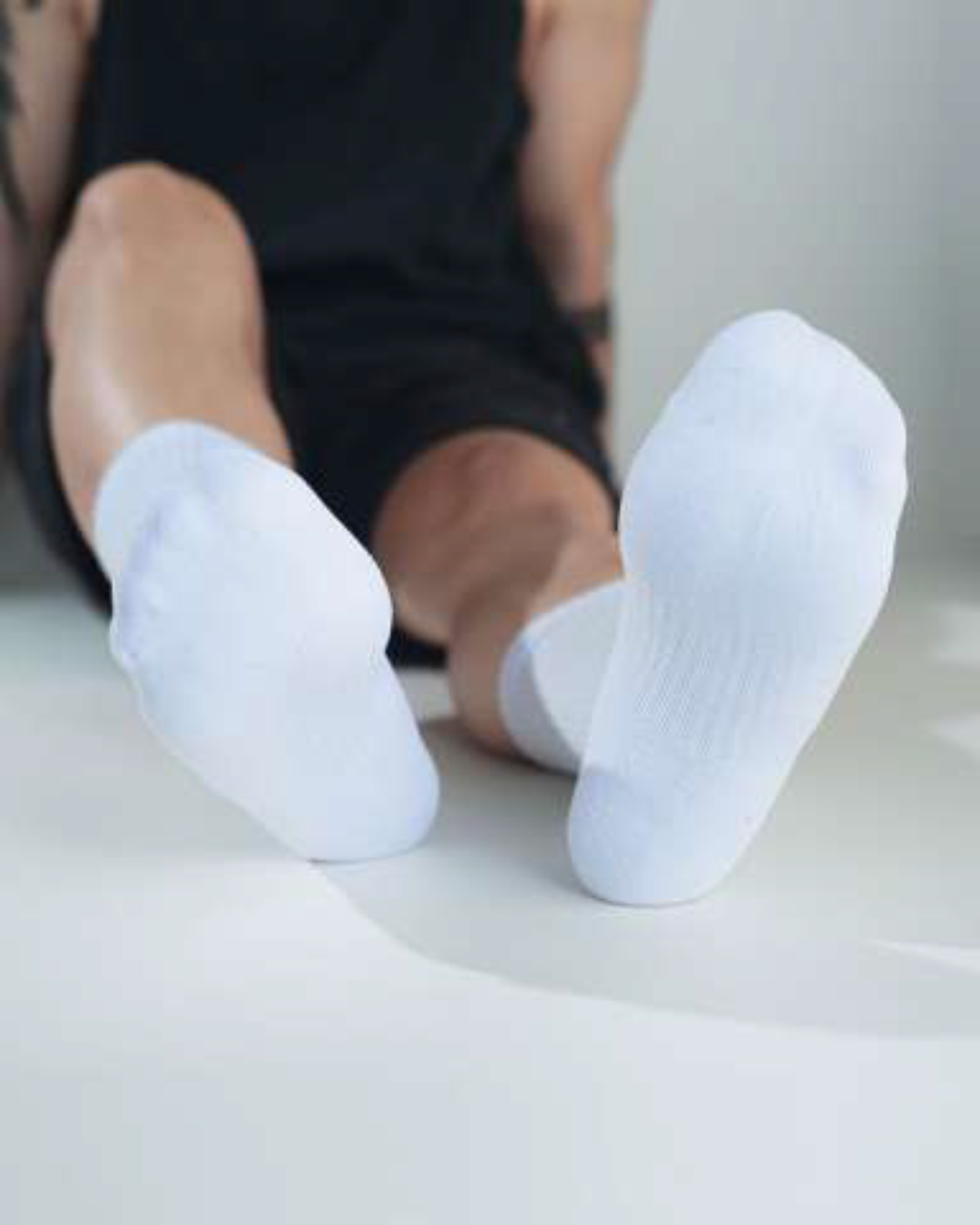 PURE WHITE